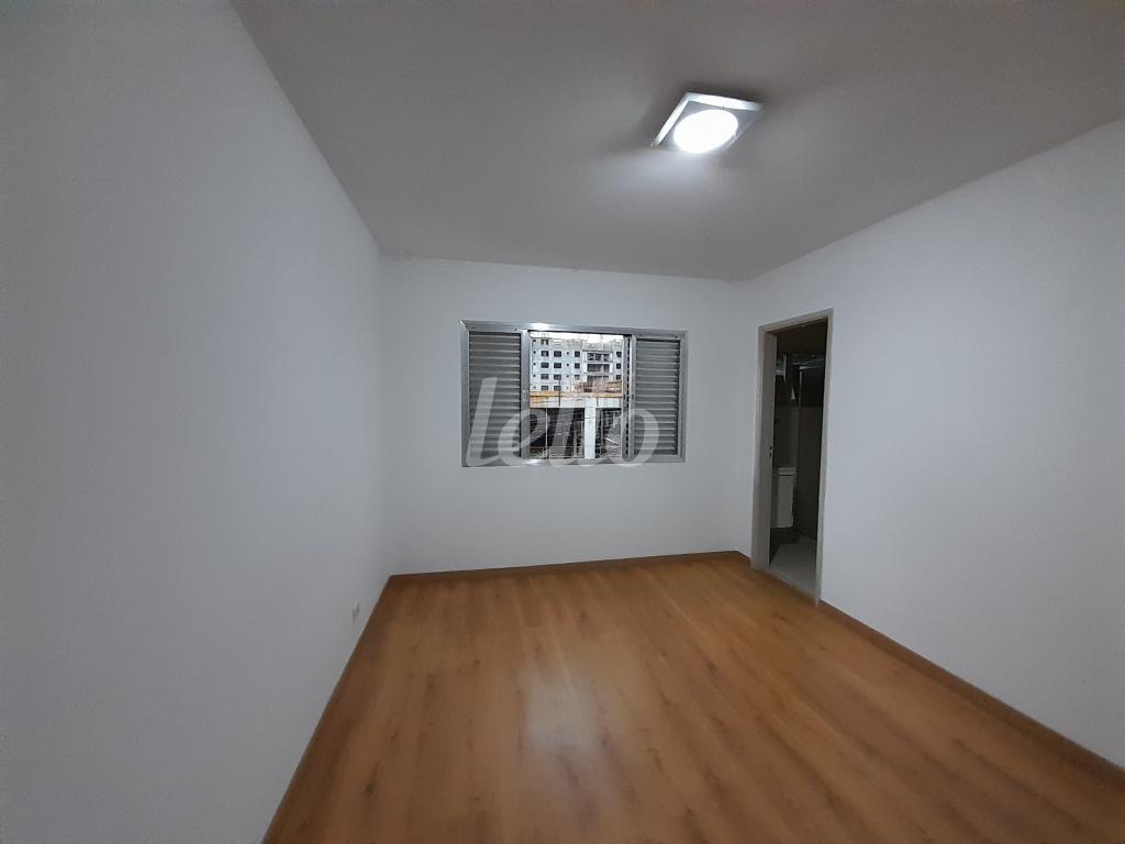 10-SUÍTE de Casa para alugar, sobrado com 140 m², 3 quartos e 2 vagas em Vila Gomes Cardim - São Paulo
