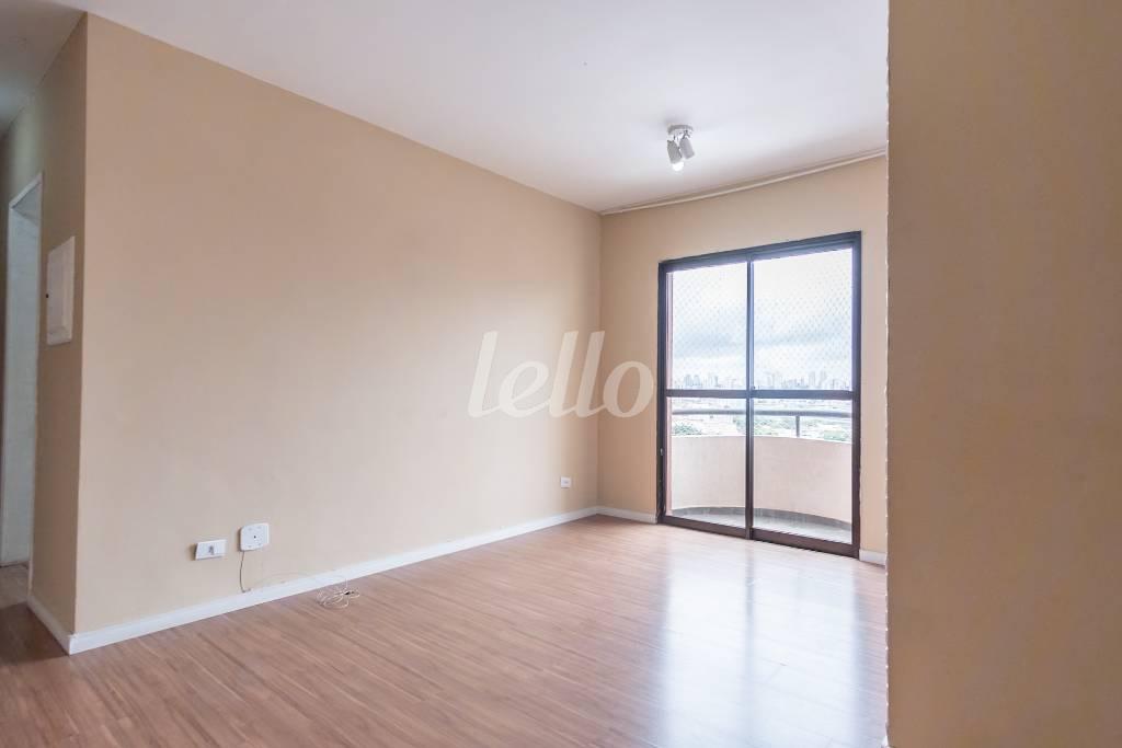 SALA de Apartamento para alugar, Padrão com 65 m², 2 quartos e 1 vaga em Vila Zelina - São Paulo