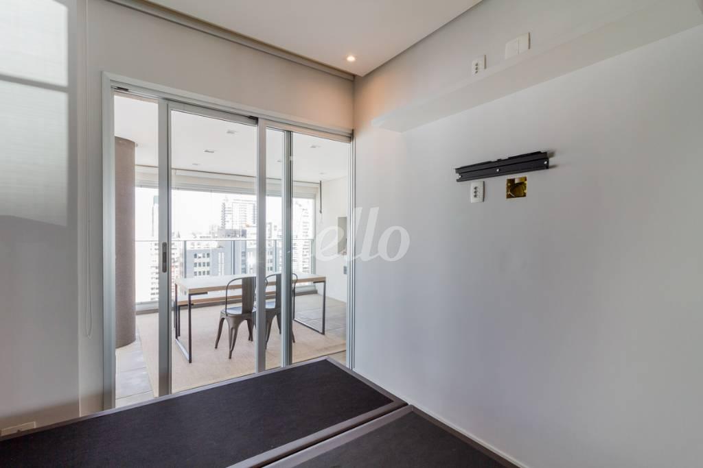 SUITE de Apartamento para alugar, Padrão com 64 m², 1 quarto e 1 vaga em Pinheiros - São Paulo