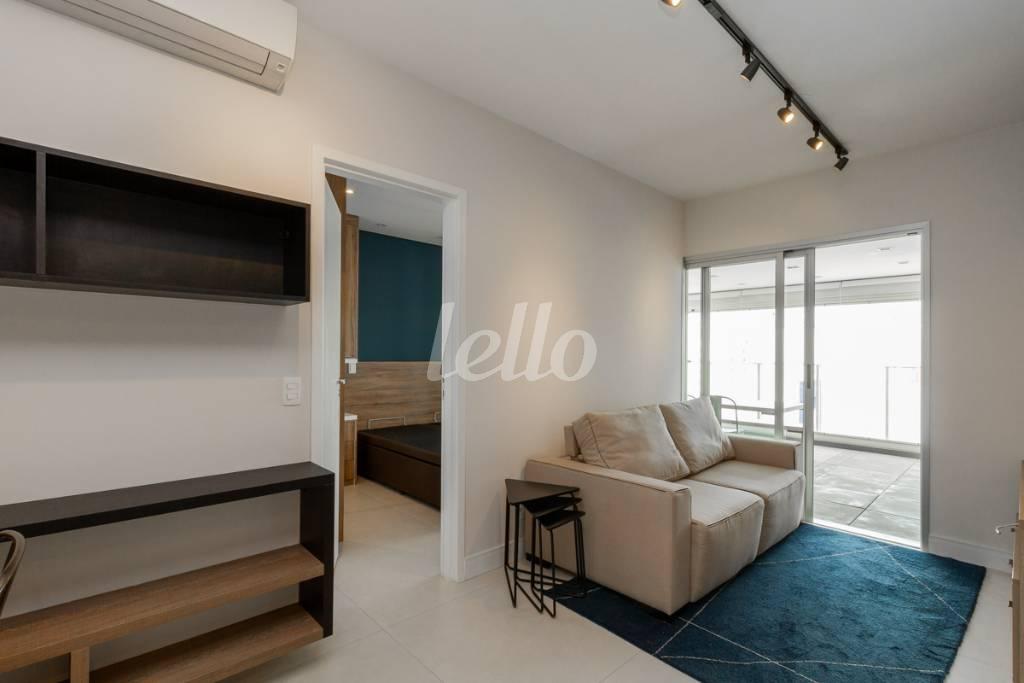 SALA de Apartamento para alugar, Padrão com 64 m², 1 quarto e 1 vaga em Pinheiros - São Paulo
