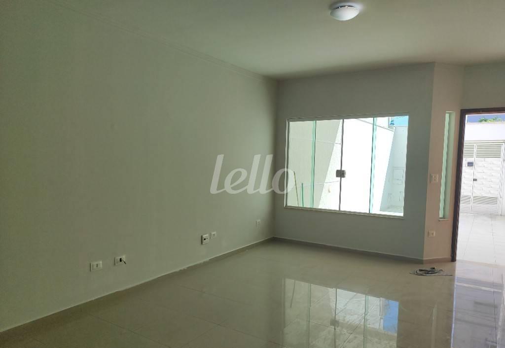 SALA de Casa para alugar, sobrado com 339 m², 3 quartos e 1 vaga em Alto da Moóca - São Paulo
