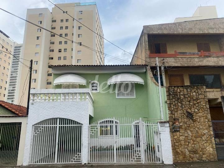 FACHADA de Casa para alugar, sobrado com 236 m², e 2 vagas em Vila Sonia - São Bernardo do Campo