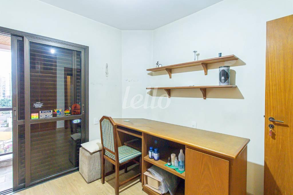 SUÍTE de Apartamento à venda, Padrão com 198 m², 4 quartos e 3 vagas em Chácara Santo Antônio - São Paulo