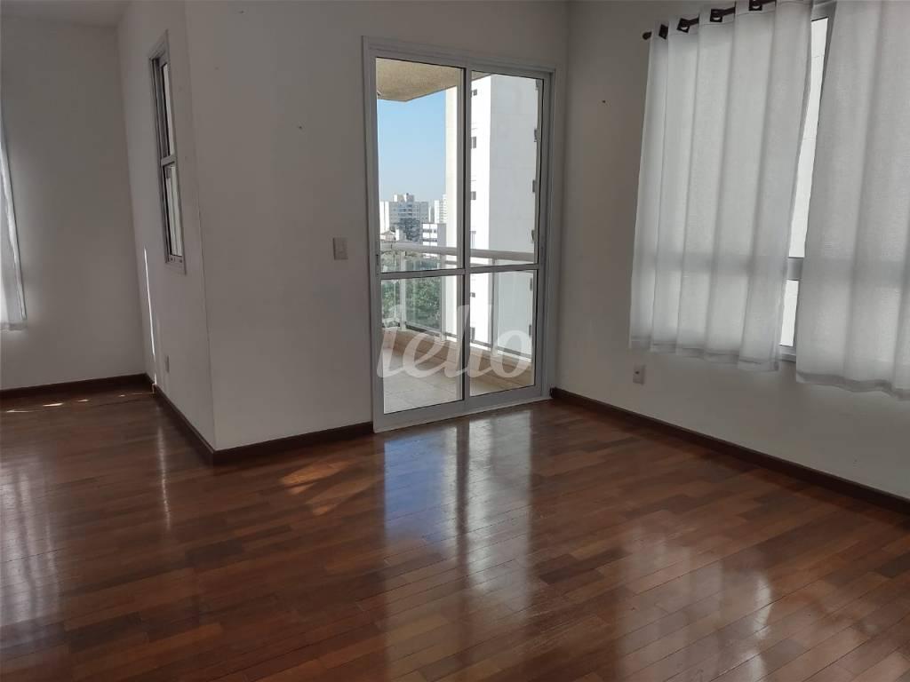 LIVING de Apartamento à venda, Padrão com 110 m², 4 quartos e 3 vagas em Vila Clementino - São Paulo