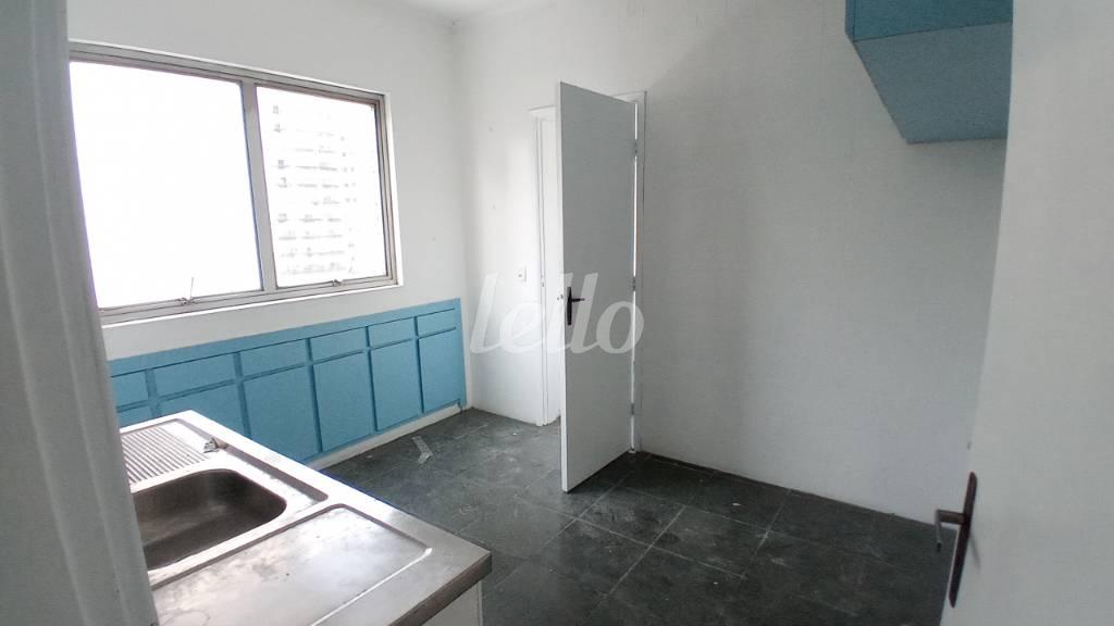 COZINHA de Apartamento para alugar, Padrão com 180 m², 2 quartos e 1 vaga em Paraíso - São Paulo