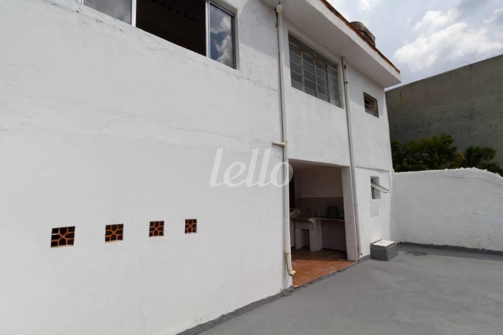 QUINTAL ABERTO (4) de Casa para alugar, sobrado com 84 m², 2 quartos e 2 vagas em Vila Bela - São Paulo