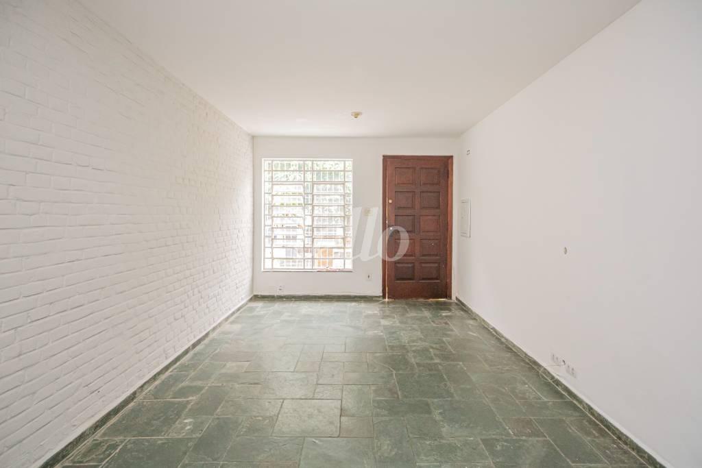 01SALA_004 de Casa para alugar, sobrado com 120 m², 2 quartos e 1 vaga em Vila Clementino - São Paulo