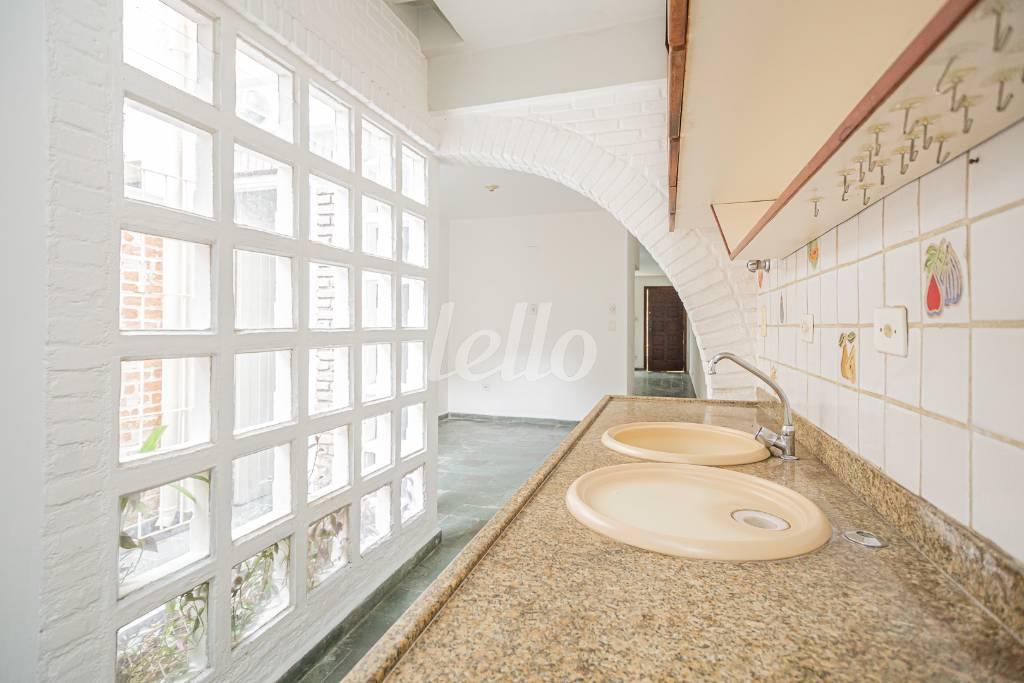 06COZINHA_003 de Casa para alugar, sobrado com 120 m², 2 quartos e 1 vaga em Vila Clementino - São Paulo