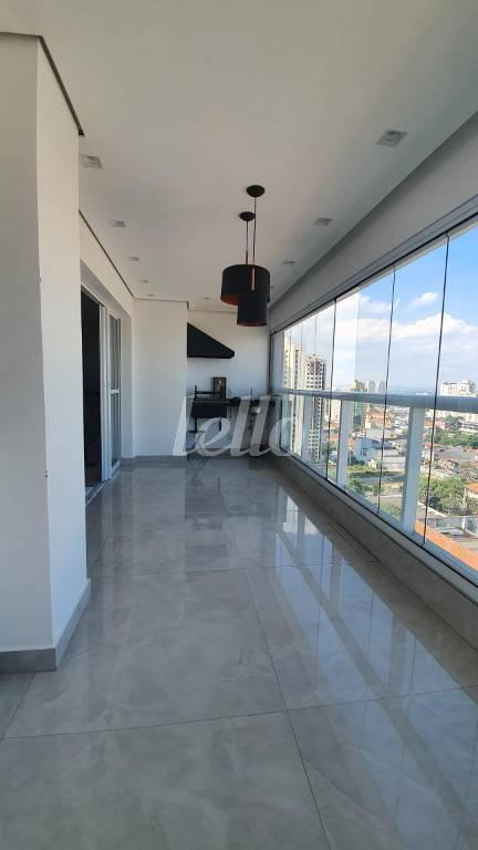 VARANDA GOURMET de Apartamento à venda, Padrão com 80 m², 2 quartos e 2 vagas em Tatuapé - São Paulo