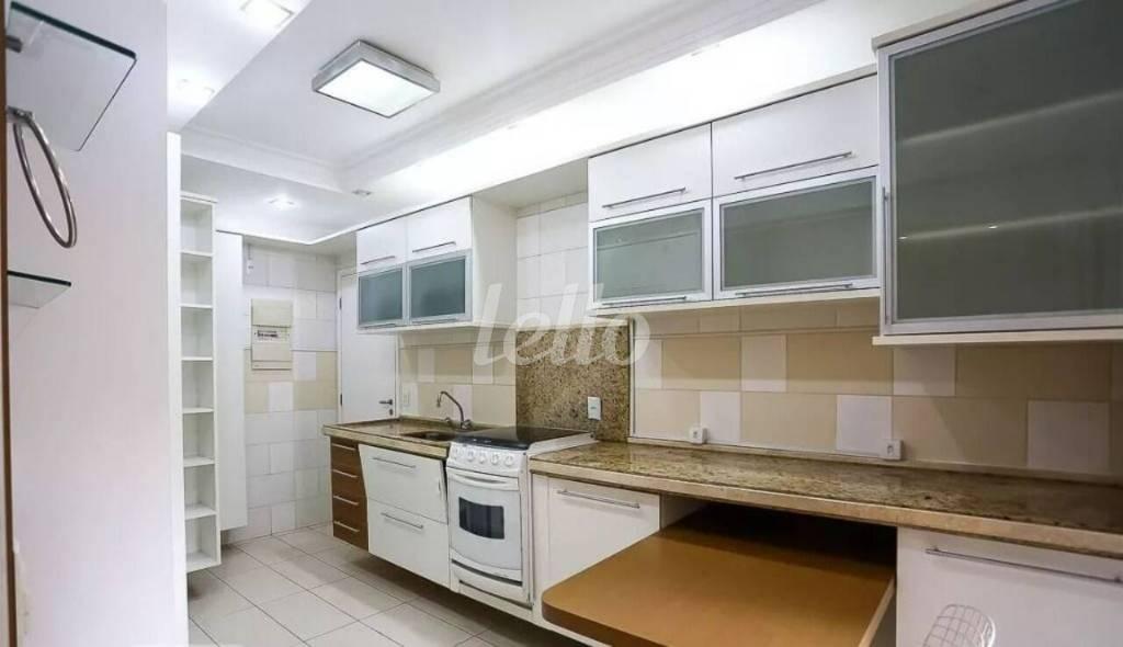COZINHA de Apartamento para alugar, Padrão com 100 m², 3 quartos e 2 vagas em Vila Andrade - São Paulo