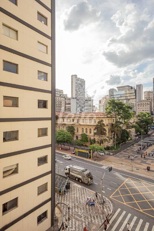 SALA de Apartamento para alugar, Padrão com 35 m², 1 quarto e em República - São Paulo
