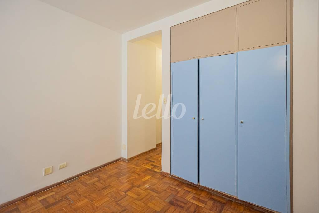 DORMITORIO de Apartamento para alugar, Padrão com 35 m², 1 quarto e em República - São Paulo