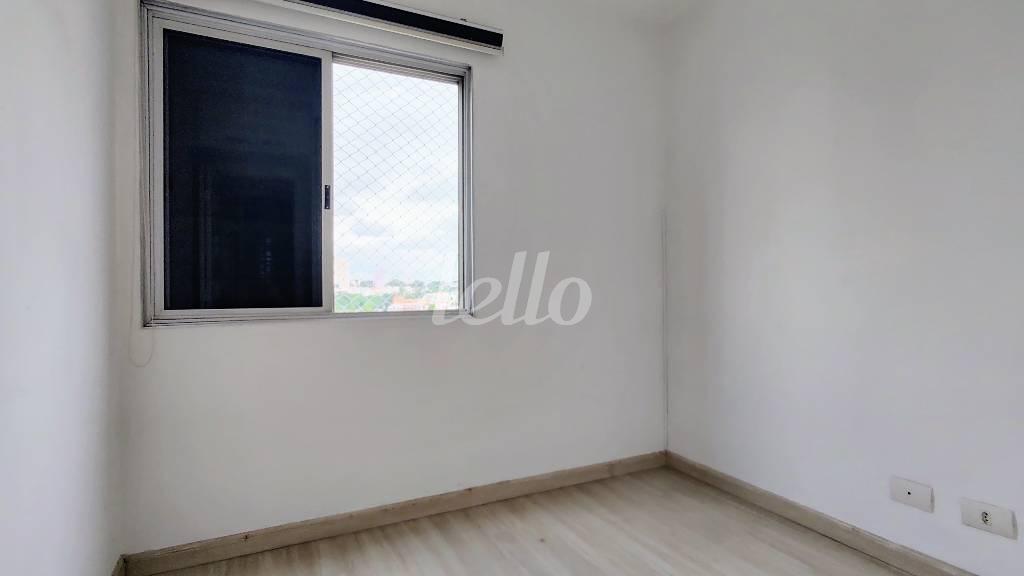 DORMITÓRIO de Apartamento à venda, Padrão com 56 m², 2 quartos e 2 vagas em Vila Bertioga - São Paulo