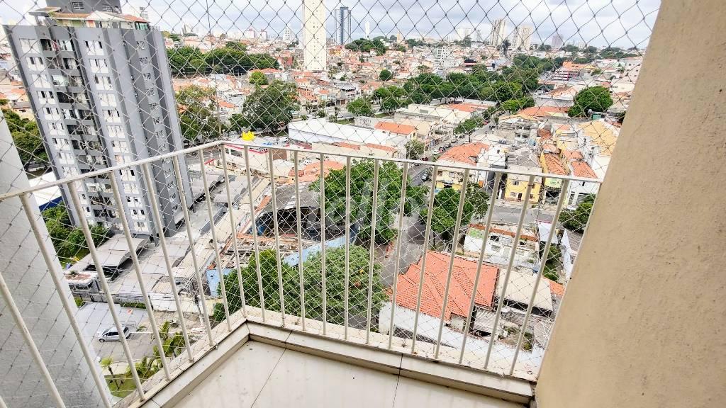 SACADA de Apartamento à venda, Padrão com 56 m², 2 quartos e 2 vagas em Vila Bertioga - São Paulo