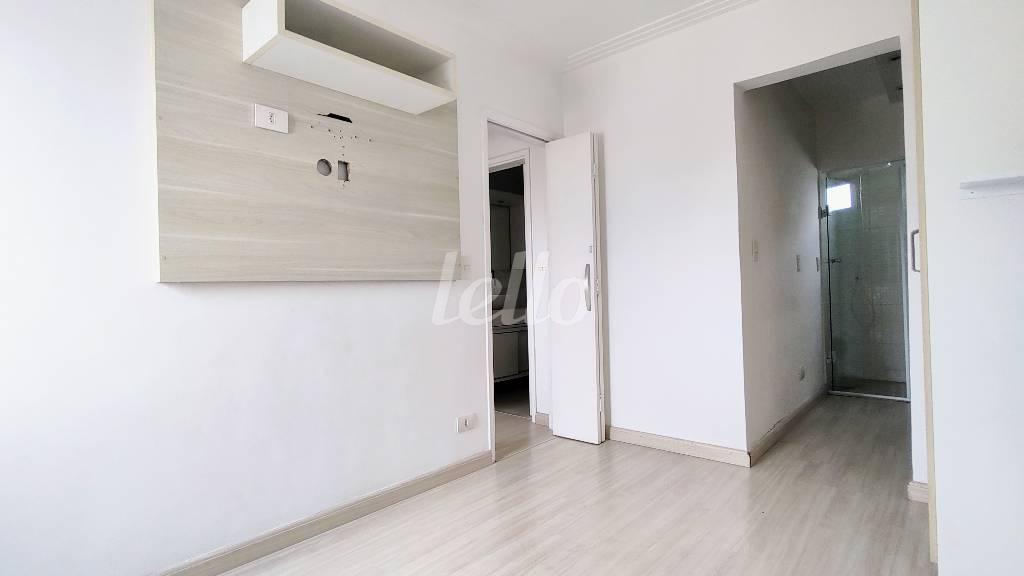 SUÍTE de Apartamento à venda, Padrão com 56 m², 2 quartos e 2 vagas em Vila Bertioga - São Paulo
