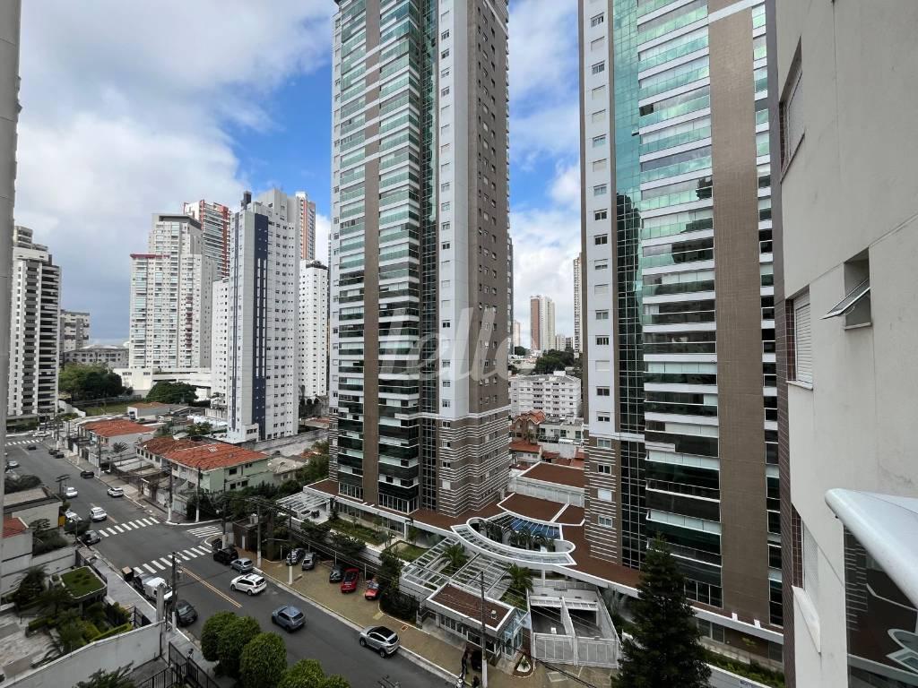 VISTA de Apartamento à venda, Padrão com 95 m², 3 quartos e 2 vagas em Vila Regente Feijó - São Paulo