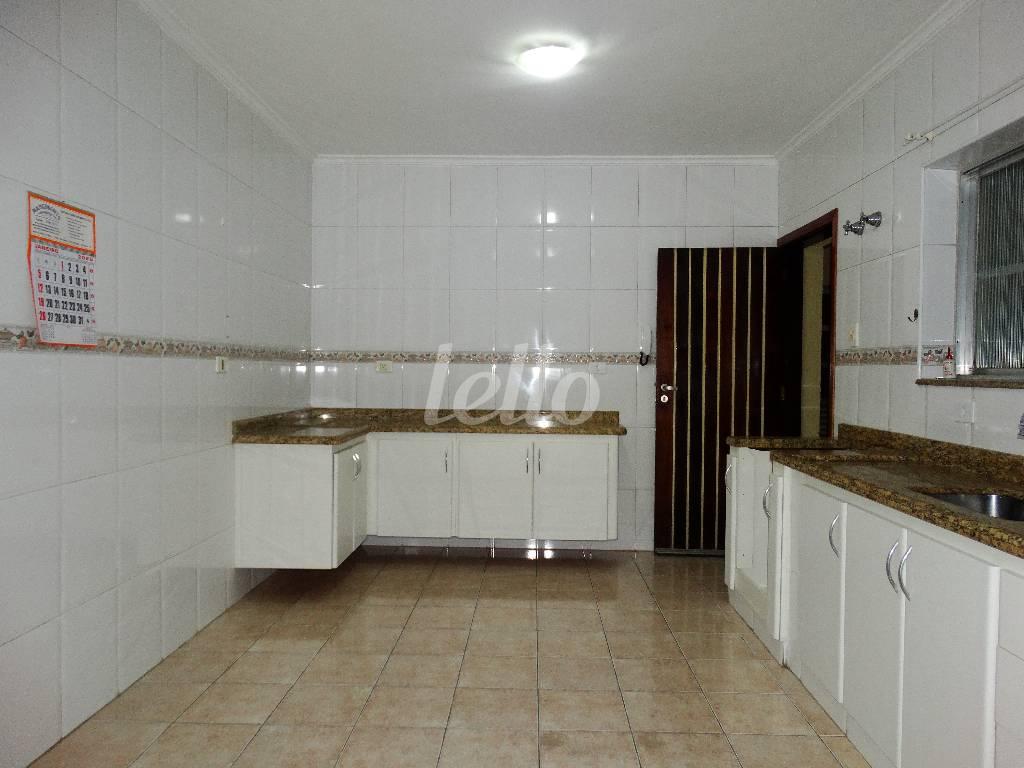 COZINHA de Casa para alugar, térrea com 128 m², 3 quartos e 1 vaga em Vila Lúcia - São Paulo