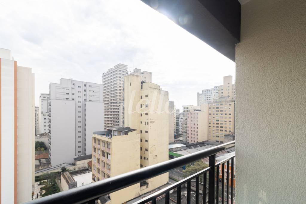 VARANDA de Apartamento para alugar, Studio com 28 m², 1 quarto e em Santa Efigenia - São Paulo