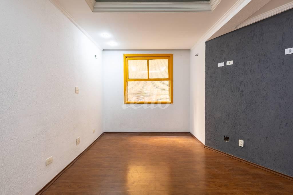 01SALA_002 de Apartamento para alugar, Padrão com 40 m², e em Centro - São Paulo