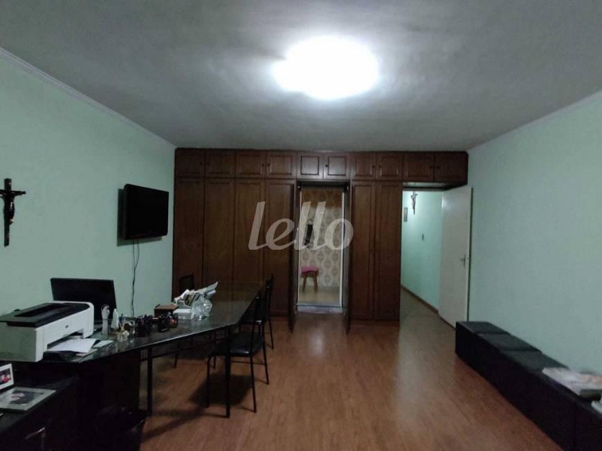 DORMITÓRIO de Casa à venda, sobrado com 223 m², 3 quartos e 2 vagas em Chácara Tatuapé - São Paulo