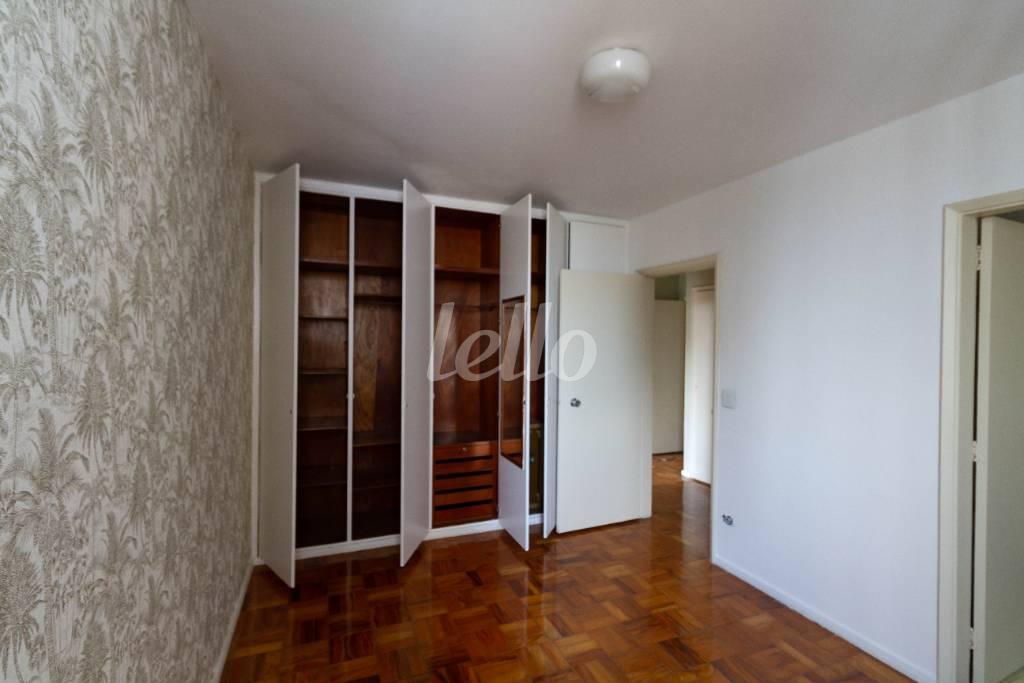 DORMITÓRIO 2 SUÍTE (3) de Apartamento para alugar, Padrão com 140 m², e 1 vaga em Paraíso - São Paulo