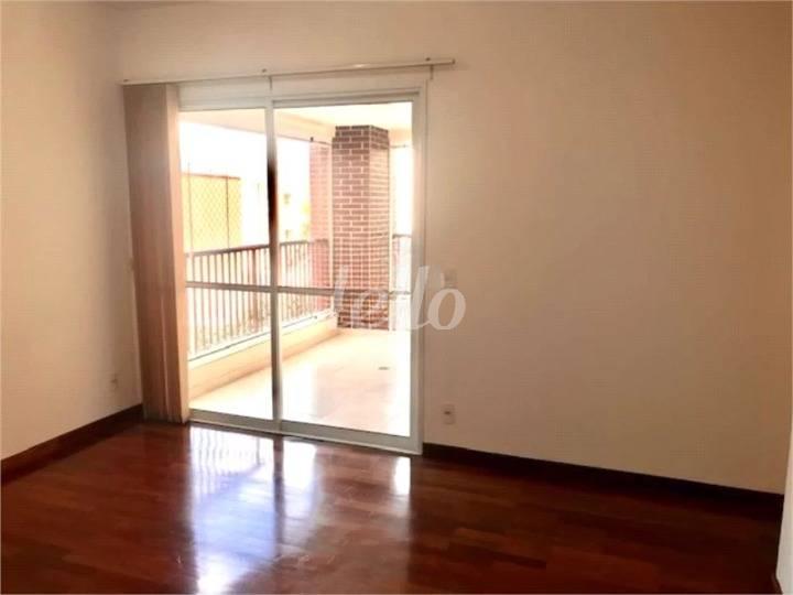 SALA de Apartamento à venda, Padrão com 55 m², 2 quartos e 1 vaga em Santa Cecília - São Paulo