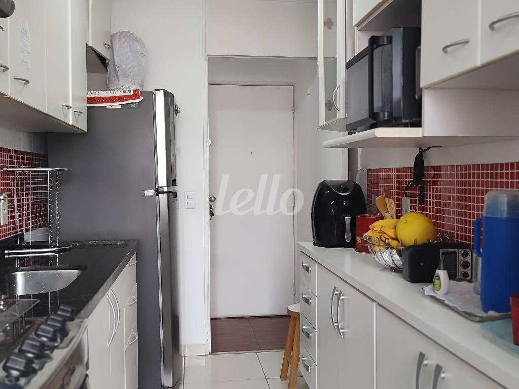 COZINHA de Apartamento à venda, Padrão com 68 m², 3 quartos e 1 vaga em Vila Prudente - São Paulo