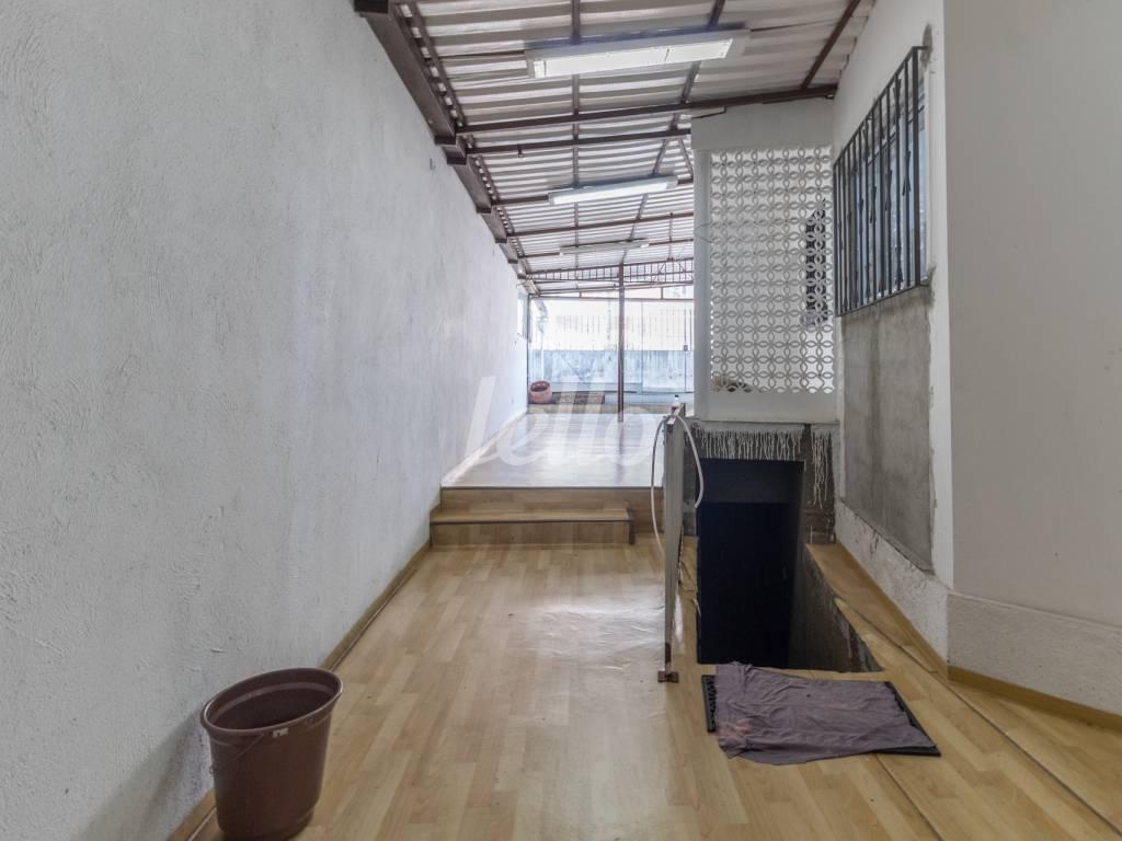ÁREA EXTERNA de Casa para alugar, sobrado com 250 m², 2 quartos e 5 vagas em Pinheiros - São Paulo