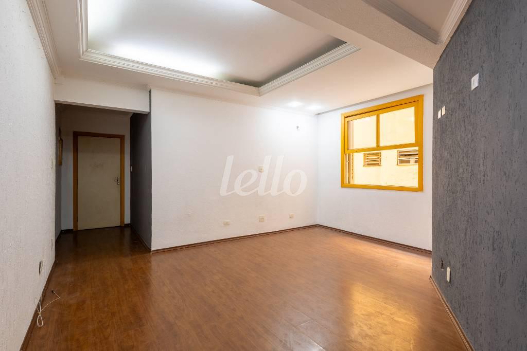 01SALA_003 de Apartamento para alugar, Padrão com 40 m², e em Centro - São Paulo