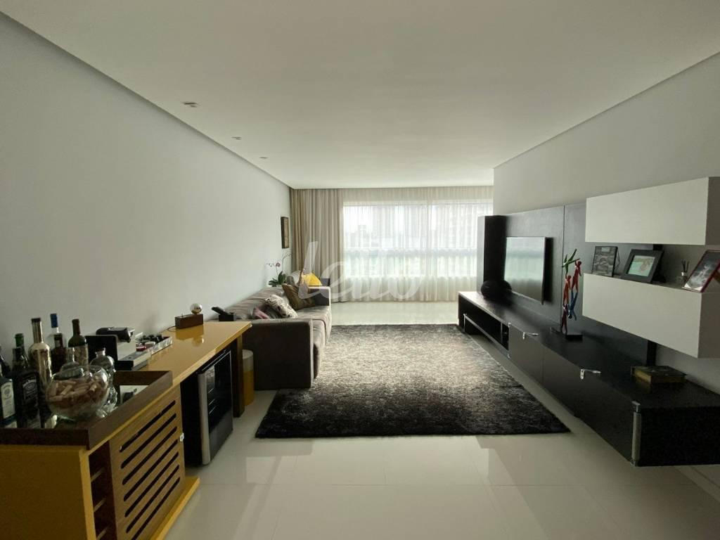 SALA de Apartamento à venda, Padrão com 148 m², 3 quartos e 3 vagas em Jardim do Mar - São Bernardo do Campo