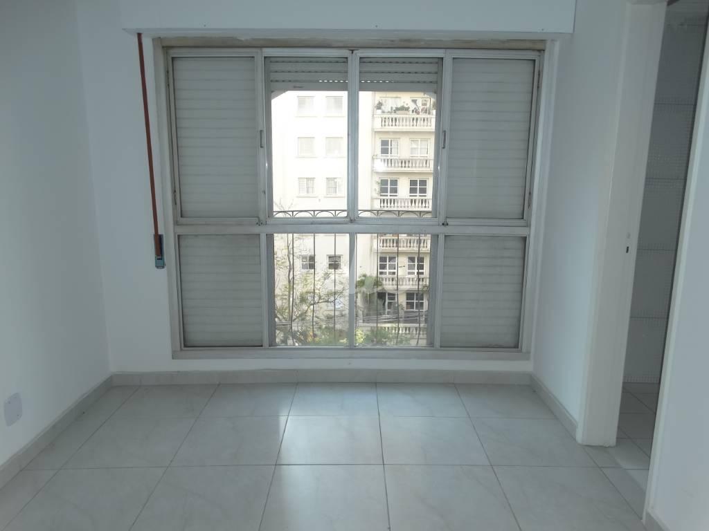 SUÍTE de Apartamento para alugar, Padrão com 157 m², 3 quartos e em Paraíso - São Paulo