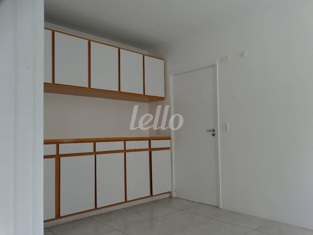 COZINHA de Apartamento para alugar, Padrão com 157 m², 3 quartos e em Paraíso - São Paulo