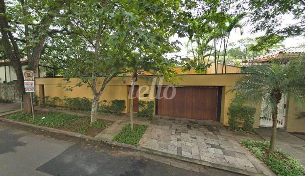 FACHADA de Casa para alugar, térrea com 344 m², e 2 vagas em Jardim Paulista - São Paulo