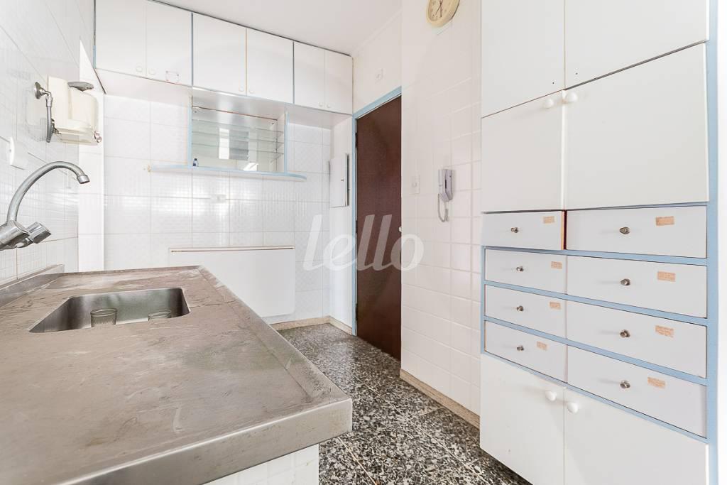 COZINHA de Apartamento para alugar, Padrão com 114 m², 3 quartos e 2 vagas em Vila Mariana - São Paulo