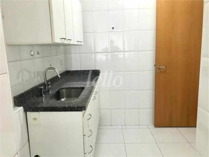 COZINHA de Apartamento à venda, Padrão com 55 m², 2 quartos e 1 vaga em Santa Cecília - São Paulo