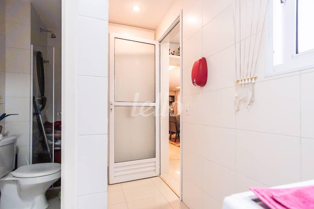 AREA-DE-SERVICO de Apartamento à venda, Padrão com 132 m², 3 quartos e 2 vagas em Vila Prudente - São Paulo