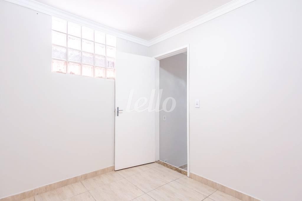 05SUITE-1_002 de Casa para alugar, térrea com 90 m², 3 quartos e 2 vagas em Vila Formosa - São Paulo