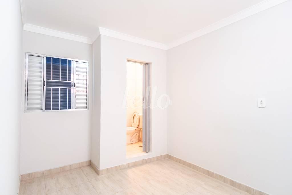 05SUITE-1_001 de Casa para alugar, térrea com 90 m², 3 quartos e 2 vagas em Vila Formosa - São Paulo