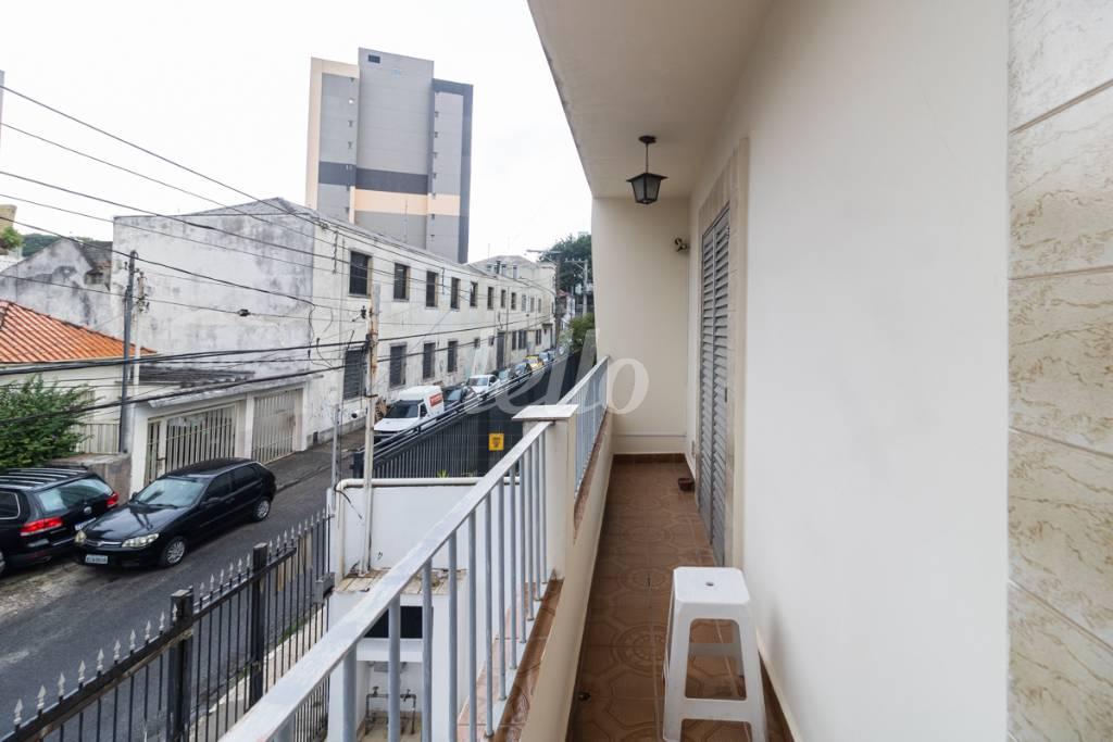 VARANDA de Casa à venda, sobrado com 254 m², 5 quartos e 2 vagas em Quarta Parada - São Paulo