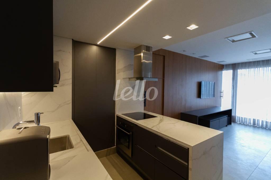 COZINHA de Apartamento à venda, Padrão com 58 m², 1 quarto e 1 vaga em Vila Olímpia - São Paulo