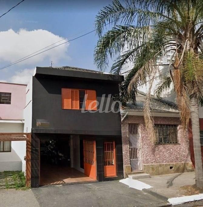 FACHADA de Casa à venda, sobrado com 120 m², 2 quartos e 5 vagas em Tatuapé - São Paulo