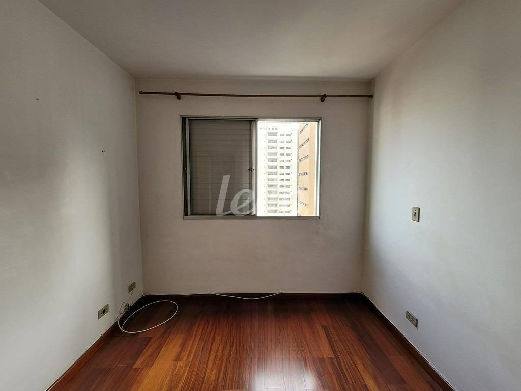 DORMITORIO 2 de Apartamento para alugar, Padrão com 77 m², 2 quartos e 1 vaga em Moema - São Paulo