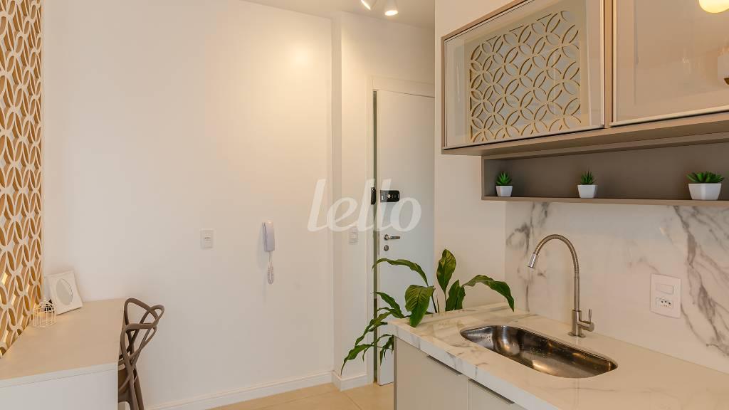 COZINHA de Apartamento para alugar, Padrão com 26 m², 1 quarto e em Indianópolis - São Paulo