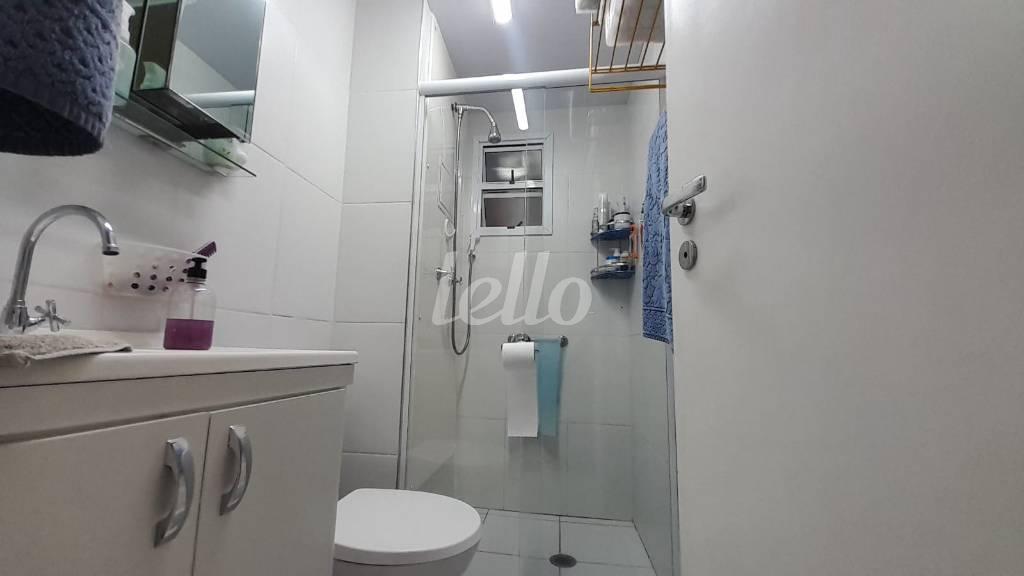 BANHEIRO de Apartamento à venda, Padrão com 60 m², 3 quartos e 1 vaga em Vila Bela - São Paulo