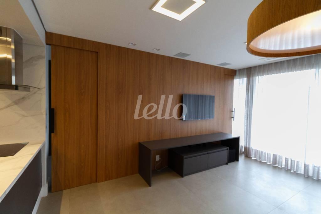 SALA (2) de Apartamento à venda, Padrão com 58 m², 1 quarto e 1 vaga em Vila Olímpia - São Paulo