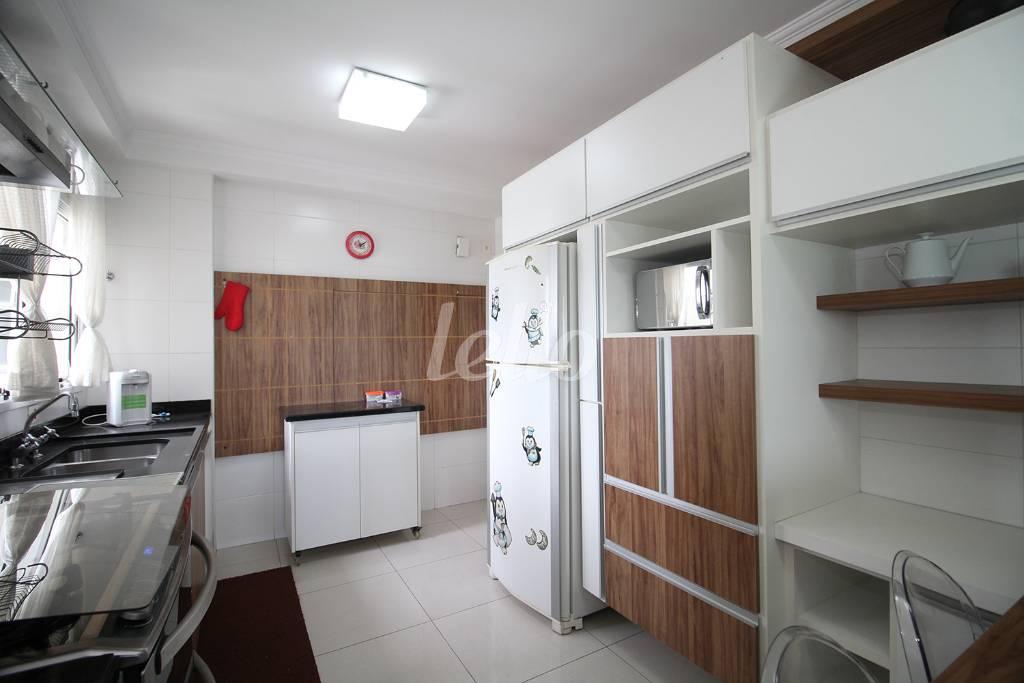 COZINHA de Apartamento para alugar, Padrão com 174 m², 3 quartos e 3 vagas em Vila Congonhas - São Paulo