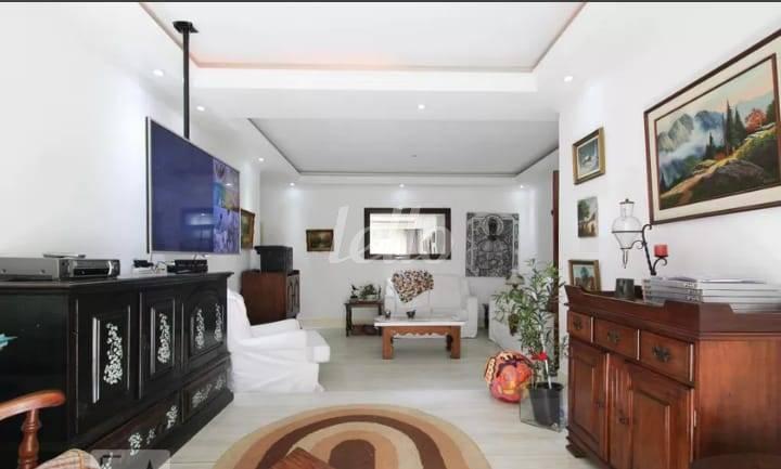 SALA de Apartamento à venda, Padrão com 120 m², 3 quartos e 1 vaga em Indianópolis - São Paulo
