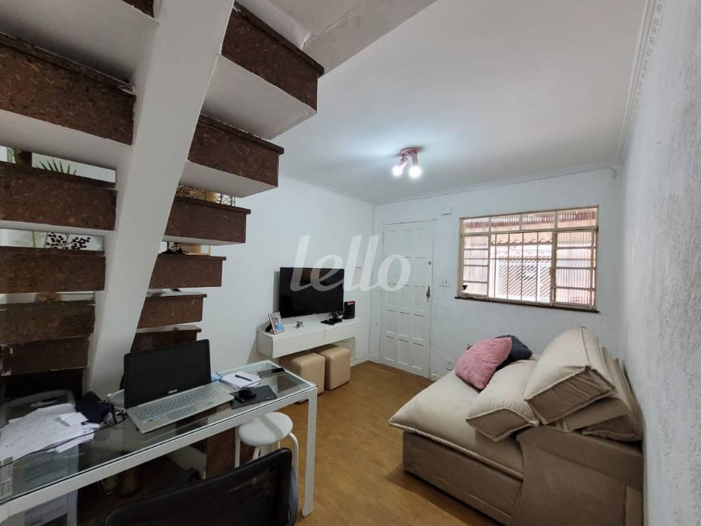 SALA de Casa à venda, sobrado com 40 m², 3 quartos e 1 vaga em Chácara Califórnia - São Paulo