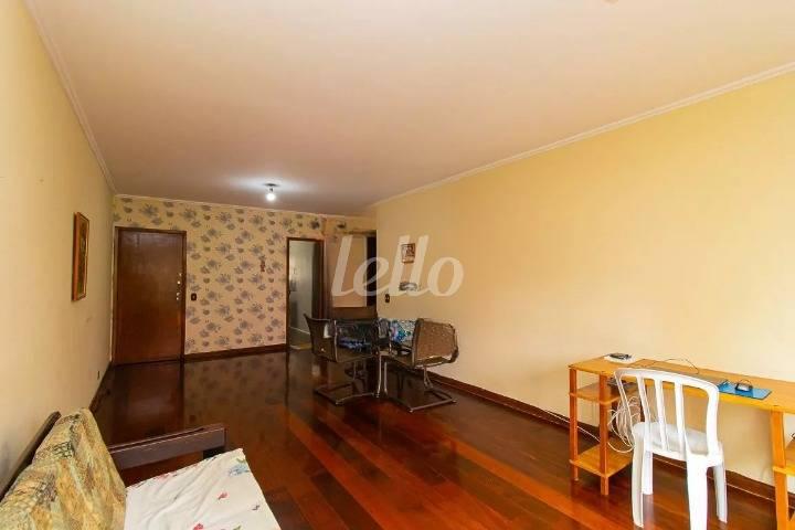 SALA de Apartamento à venda, Padrão com 130 m², 3 quartos e 1 vaga em Jardim Paulista - São Paulo