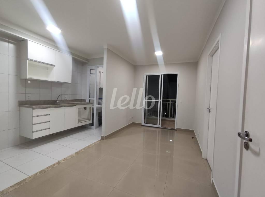 SALA de Apartamento à venda, Padrão com 40 m², 1 quarto e 1 vaga em Mooca - São Paulo